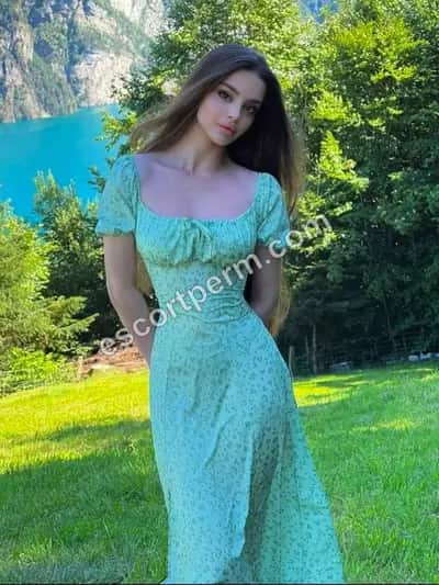 DINA🌸